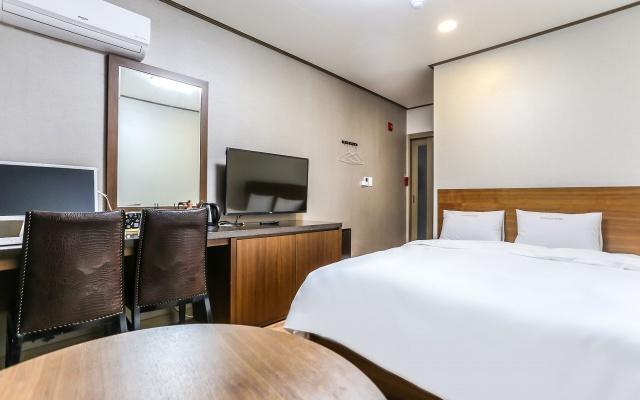 جانجنيونج Hyundai Motel المظهر الخارجي الصورة