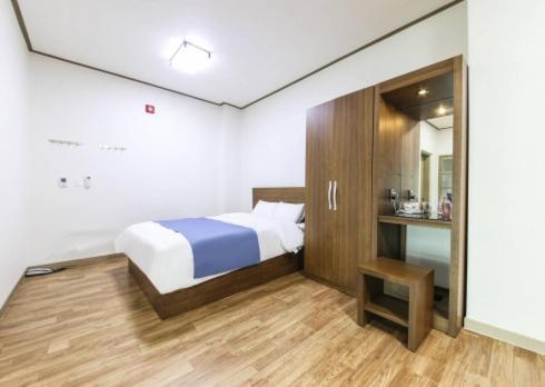 جانجنيونج Hyundai Motel المظهر الخارجي الصورة